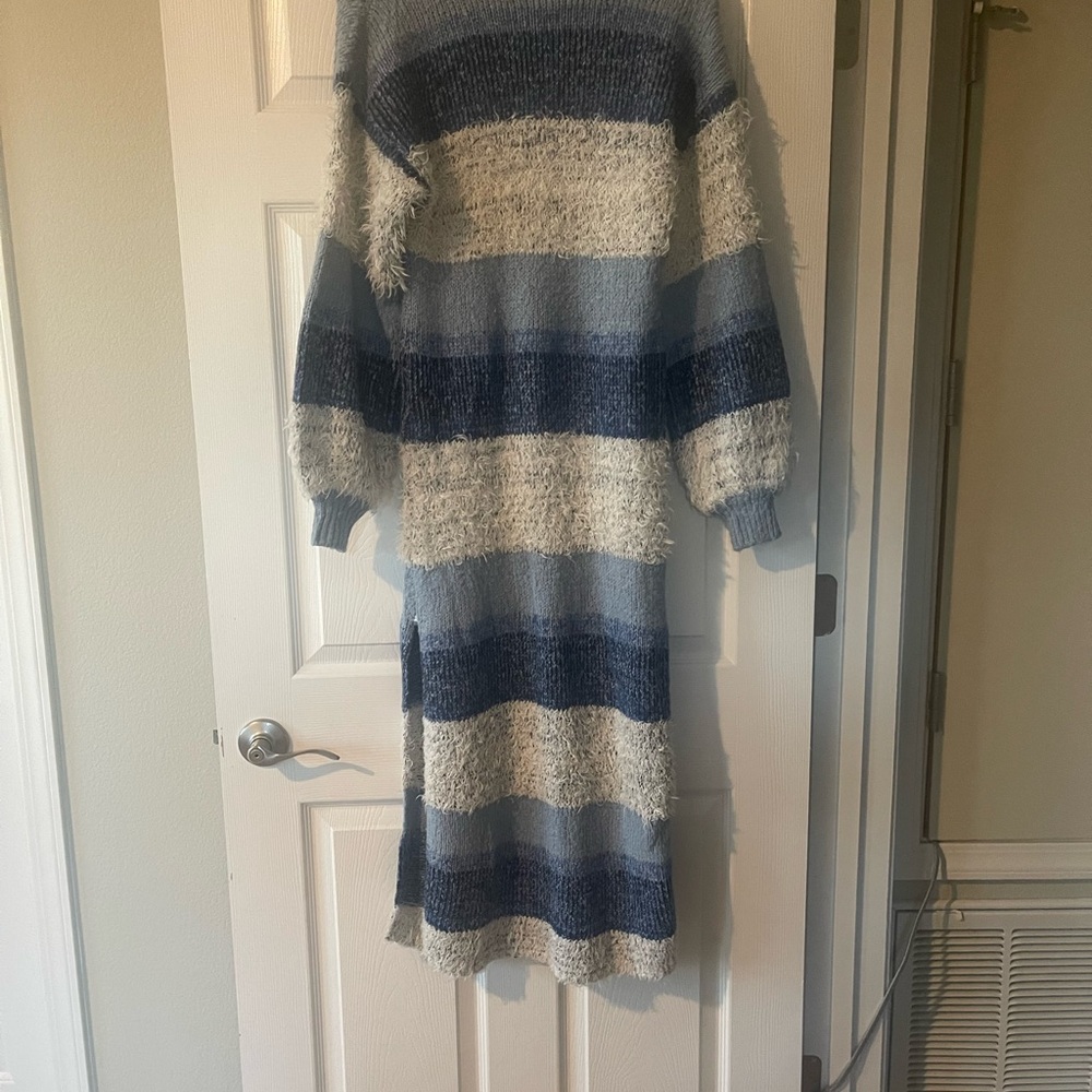 Free People Making Waves Midi
Dress Size - Picture 6 of 6